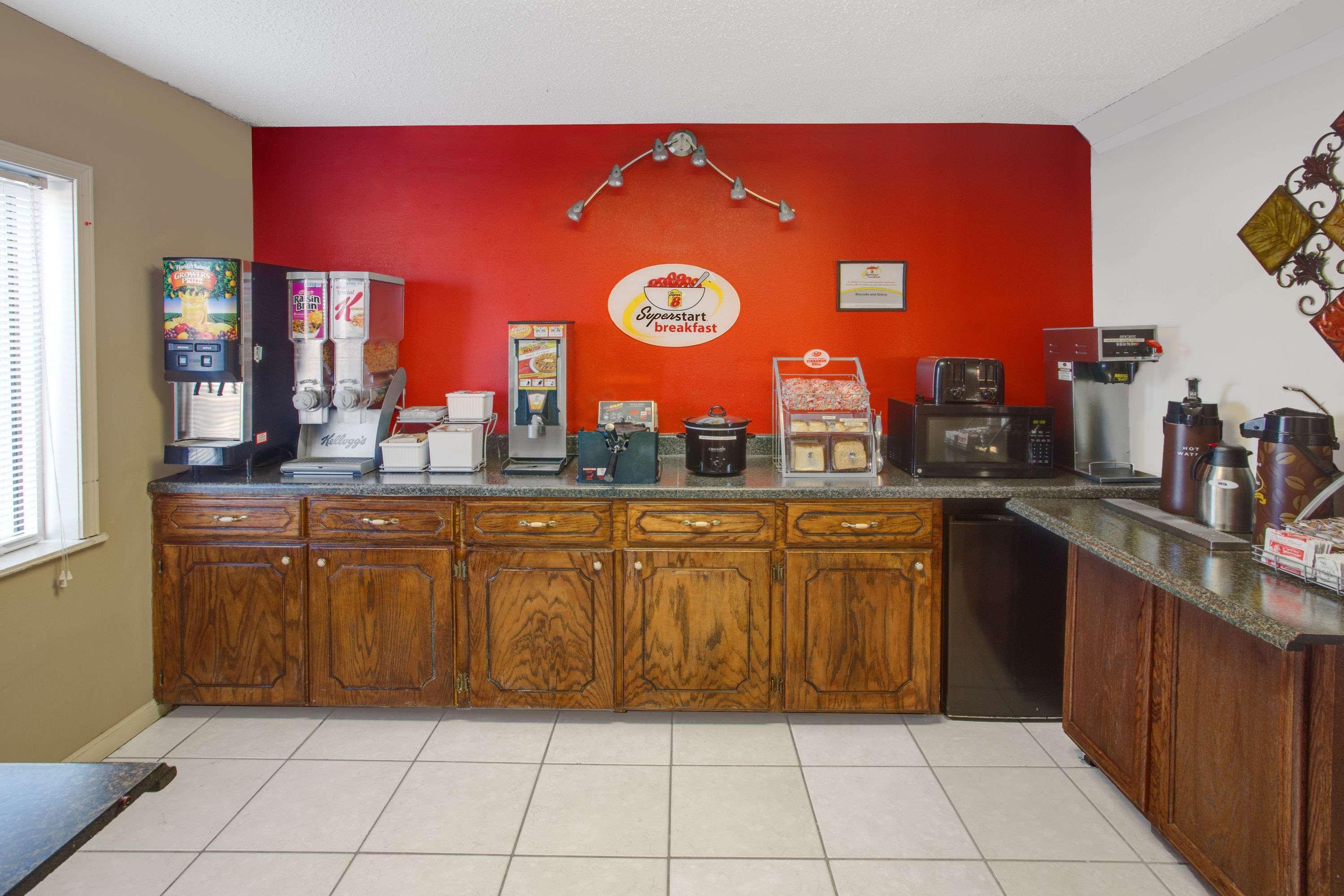 Super 8 By Wyndham Monticello Ar Motel Ngoại thất bức ảnh