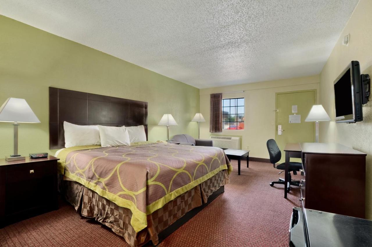 Super 8 By Wyndham Monticello Ar Motel Phòng bức ảnh